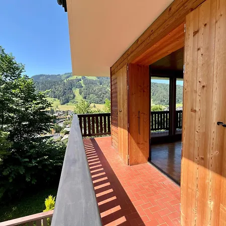 Daire Alpine Retreat For Mountainous Adventures *